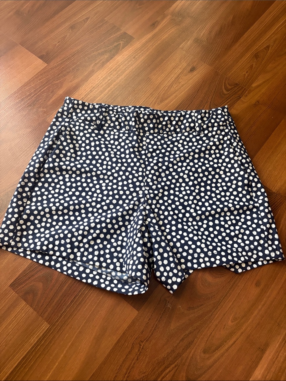 SPANX Sunshine Shorts 4" in Navy Painted Dot Size Small